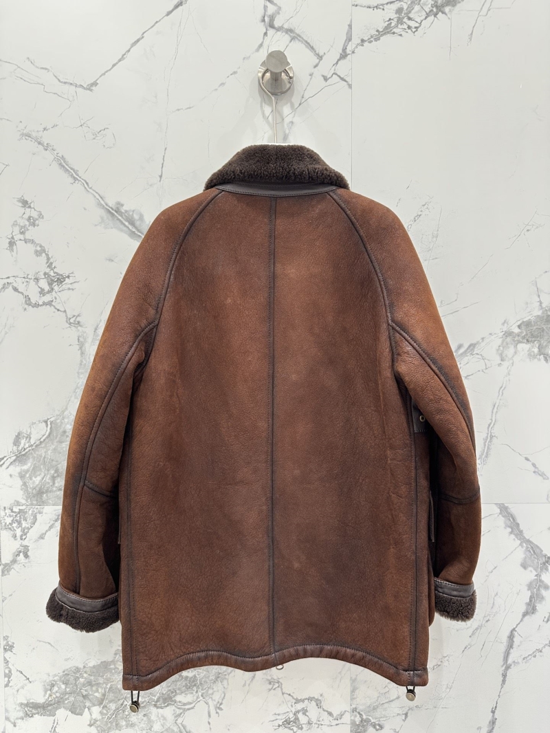 Pra*a outwear